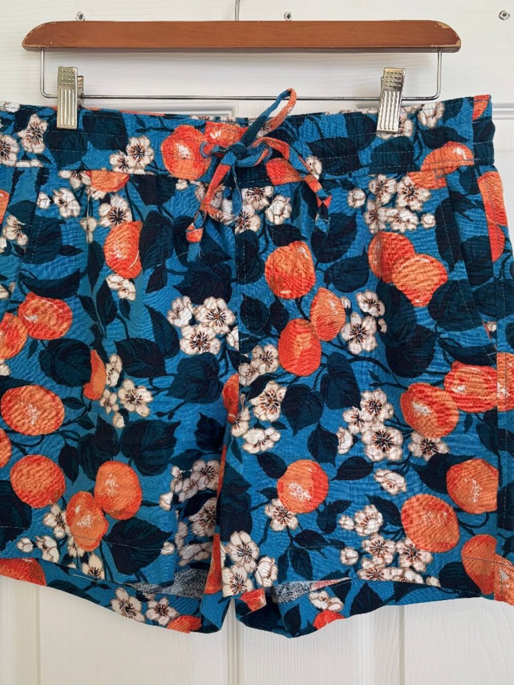 Ann Taylor Factory tropical shorts